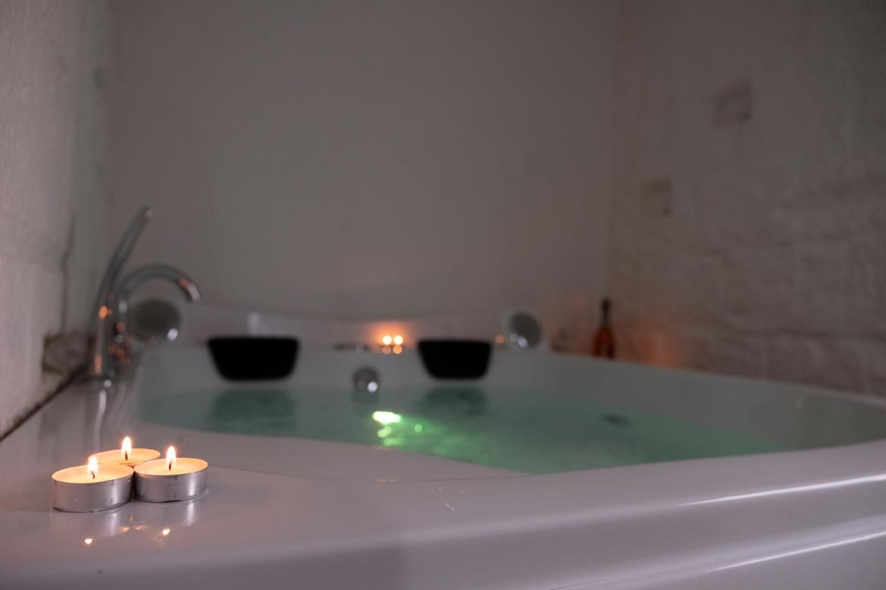 מונופולי Amalfi Pool Suite - Puglia Mia Apartments מראה חיצוני תמונה