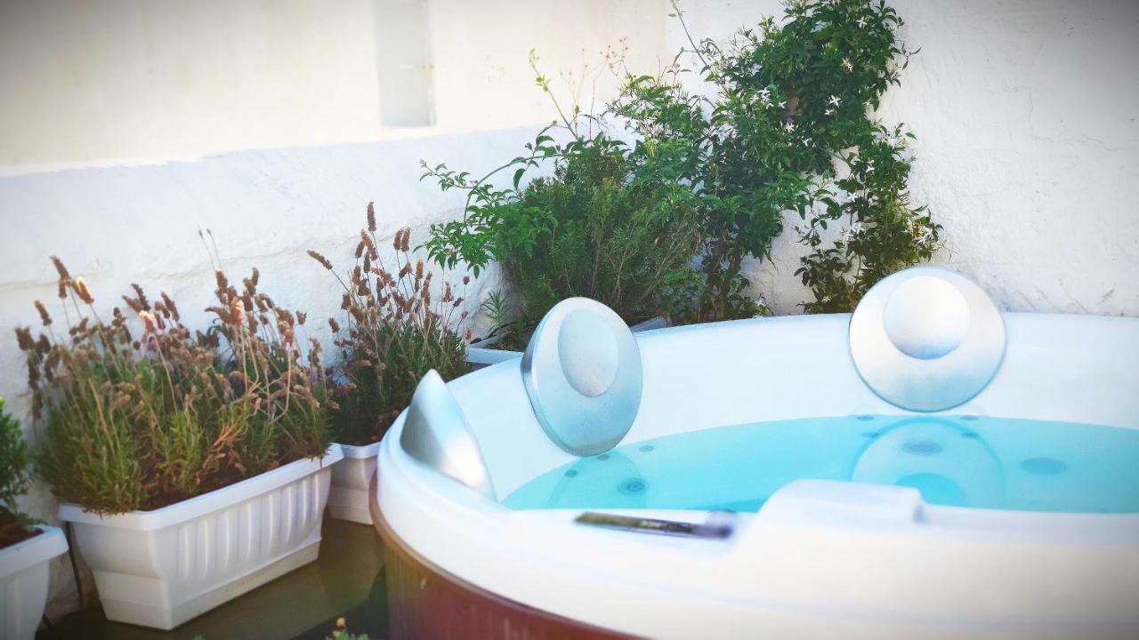 מונופולי Amalfi Pool Suite - Puglia Mia Apartments מראה חיצוני תמונה