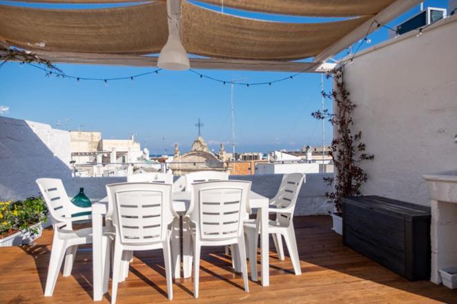 מונופולי Amalfi Pool Suite - Puglia Mia Apartments מראה חיצוני תמונה